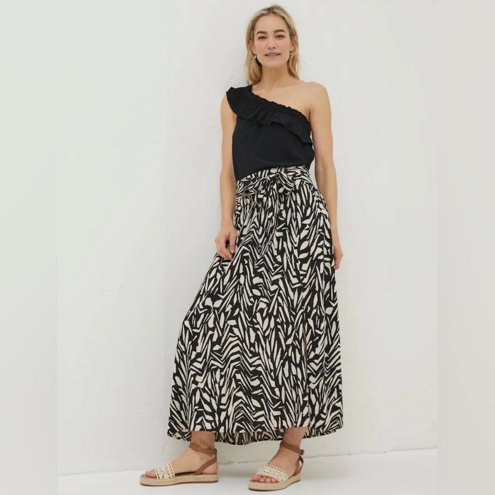 FatFace Paintstroke Sascha Skirt Size 10